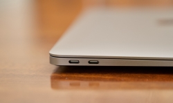 Nhiều người dùng Macbook 2020 gặp sự cố về cổng USB 2.0