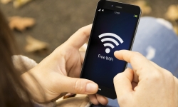 Hacker tấn công người dùng iPhone thông qua lỗ hổng mạng Wi-Fi