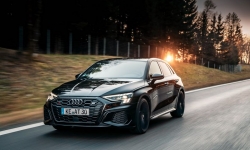 Audi S3 Sportback 2021 được bổ sung thêm gói sức mạnh 365 mã lực mới