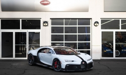 Mỹ: Chiếc xe Bugatti Chiron Pur Sport đầu tiên đã đến được tay khách hàng