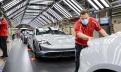 Porsche sẽ không xây dựng nhà máy tại Trung Quốc