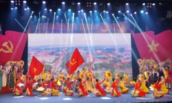 Thanh Hóa: Chương trình nghệ thuật 'Tự Hào và Khát vọng' chào mừng Đại hội Đại biểu Đảng bộ tỉnh lần thứ XIX