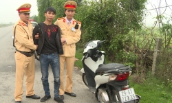 Thái Bình: CSGT kịp thời bắt giữ một đối tượng trộm cắp chuyên nghiệp sau khi nhận được tin báo