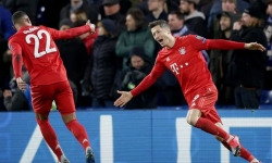 Bayern Munich thăng hoa trước Chelsea, Barca “hút chết” tại Napoli
