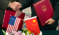 Trump tuyên bố Trung Quốc có thể hoặc không giao dịch thương mại với Mỹ