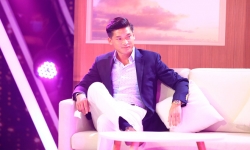 Huy Phan - bạn trai Thái Công gây sốc trong chương trình ‘Người ấy là ai’