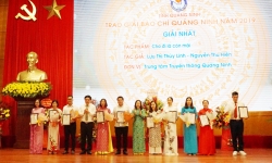 Hội Nhà báo tỉnh Quảng Ninh trao thưởng cho 75 tác phẩm báo chí xuất sắc