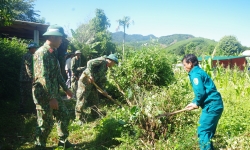Bộ CHQS tỉnh Thừa Thiên Huế đồng hành với người dân, xây dựng nông thôn mới.