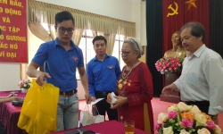 Đoàn Thanh niên cơ quan Trung ương Hội Nhà báo Việt Nam tri ân người có công
