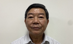 Khám xét nhà nguyên Giám đốc BV Bạch Mai, thu giữ một số tài liệu quan trọng