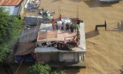 Bão Vamco gây lũ lụt tồi tệ nhất trong 45 năm ở Phillipines, số người chết gia tăng