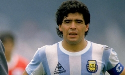 Diego Maradona: 60 năm một cõi đi về