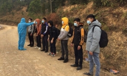 Đồn Biên phòng Cốc Pàng bắt giữ 7 người Trung Quốc nhập cảnh trái phép vào Việt Nam