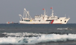 Philippines phản đối Trung Quốc gần như quân sự hóa lực lượng cảnh sát biển