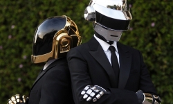 Nhóm nhạc Daft Punk tuyên bố dừng hoạt động sau 28 năm
