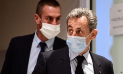 Cựu Tổng thống Pháp Sarkozy bị kết án 3 năm tù vì tội tham nhũng