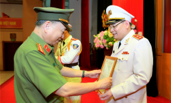 Chánh Văn phòng Bộ Công an được thăng hàm Trung tướng