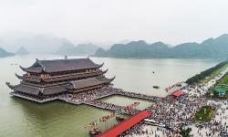 Hà Nam: Đóng cửa chùa Tam Chúc, các cơ sở tôn giáo và dừng tổ chức lễ hội