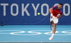 Tay vợt Novak Djokovic thắng trận thứ 2 tại Olympic Tokyo 2020
