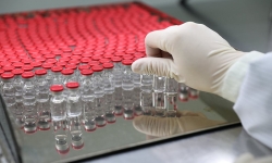 Nga, Mỹ và Nhật Bản chuyển giao công nghệ sản xuất vắc-xin Covid-19 cho Việt Nam