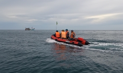 Hai người tắm biển ở Phú Quốc bị đuối nước tử vong, cháu bé 9 tuổi mất tích