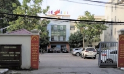 Hà Nội: Trụ sở UBND phường Phúc Xá hoạt động trở lại sau thời gian tạm dừng vì liên quan ca mắc Covid-19