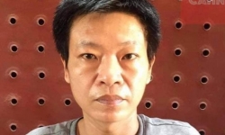 Hà Nội: Khởi tố người đàn ông cầm tuýt sắt tấn công tổ chống dịch COVID-19