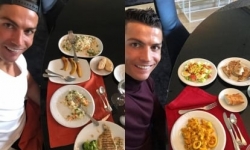 Chế độ tập luyện, thực đơn của Ronaldo và sự thán phục từ các ngôi sao Man Utd
