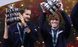 Medvedev và Rublev thi đấu ấn tượng giúp Nga vô địch Davis Cup 2021