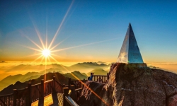 Top 10 ngọn núi có phong cảnh đẹp nhất Việt Nam, mê hoặc du khách