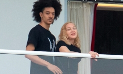 Madonna và bạn trai kém 35 tuổi chia tay sau 3 năm gắn bó