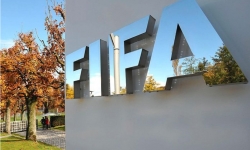 FIFA siết chặt quy định về mượn cầu thủ