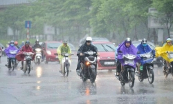 Dự báo thời tiết 12/7: Hà Nội mưa vài rào và dông vài nơi