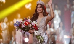 Đương kim Hoa hậu Hoàn vũ Harnaaz Sandhu bị kiện do vi phạm hợp đồng