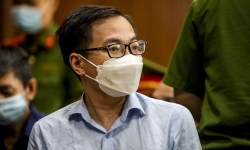 Cựu Tổng giám đốc IPC tiếp tục hầu tòa về tội 'tham ô tài sản'