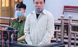 Gia Lai: Người đàn ông cầm dao đâm bạn 7 nhát vì bị chửi