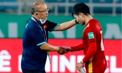HLV Park Hang Seo nói gì về khả năng tiền vệ Quang Hải dự AFF Cup 2022