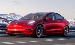 Tesla tham vọng sản xuất xe điện giá rẻ