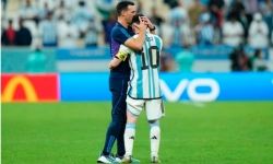 HLV Argentina dành lời khen có cánh cho Lionel Messi
