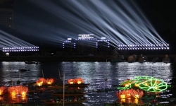 Tưng bừng ngày hội du lịch - Ðêm hoa đăng Ninh Kiều, Cần Thơ 2023