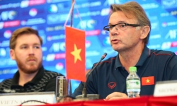 HLV Philippe Troussier sắp được bổ nhiệm thay ông Park dẫn dắt tuyển Việt Nam
