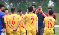 HLV Troussier gạch tên 7 cầu thủ U22 Việt Nam trước SEA Games 32