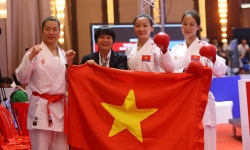 Karate đưa Đoàn Thể thao Việt Nam lên thứ 3 trên bảng tổng sắp huy chương SEA Games 32