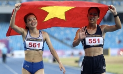 Nguyễn Thị Oanh lập kỳ tích, giành 2 Huy chương Vàng chỉ cách nhau 20 phút