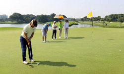 Hà Nội tạo thế mạnh cho du lịch golf