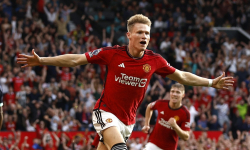 McTominay rực sáng, MU ngược dòng đánh bại Brentford