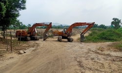 Thanh Hóa: Yêu cầu Công ty TNHH Thương mại Thanh Chiến ngừng kinh doanh vận chuyển cát tập kết