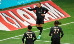 Mbappe lập hat-trick, PSG dễ dàng đánh bại Reims 3-0