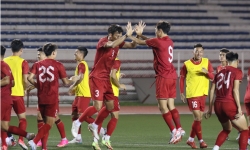 Liên đoàn bóng đá Việt Nam tổ chức bán vé tại quầy trận Việt Nam - Iraq
