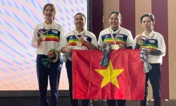 Đội tuyển bi sắt Việt Nam lần đầu giành ngôi vô địch thế giới